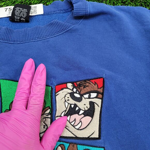 Vintage Tasmanian Devil Sweatshirt Womens Large 24x23 Blue - Picture 9 of 15